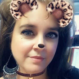 Meet your Posher, Patricia